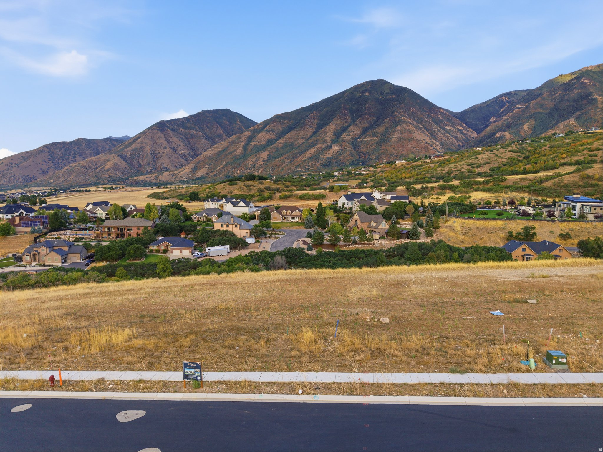 726 N MOUNTAIN VIEW DR Unit: 83