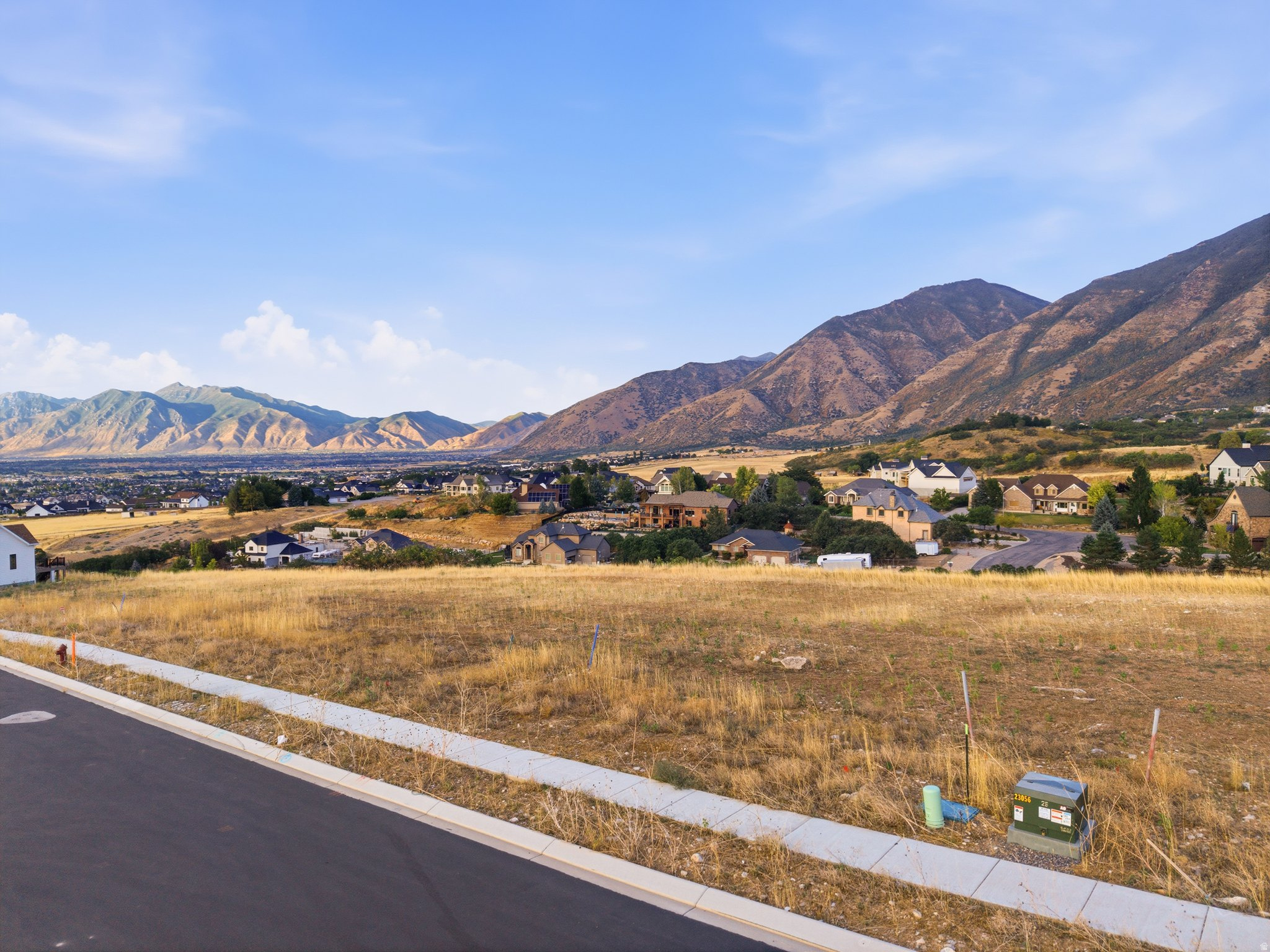 726 N MOUNTAIN VIEW DR Unit: 83