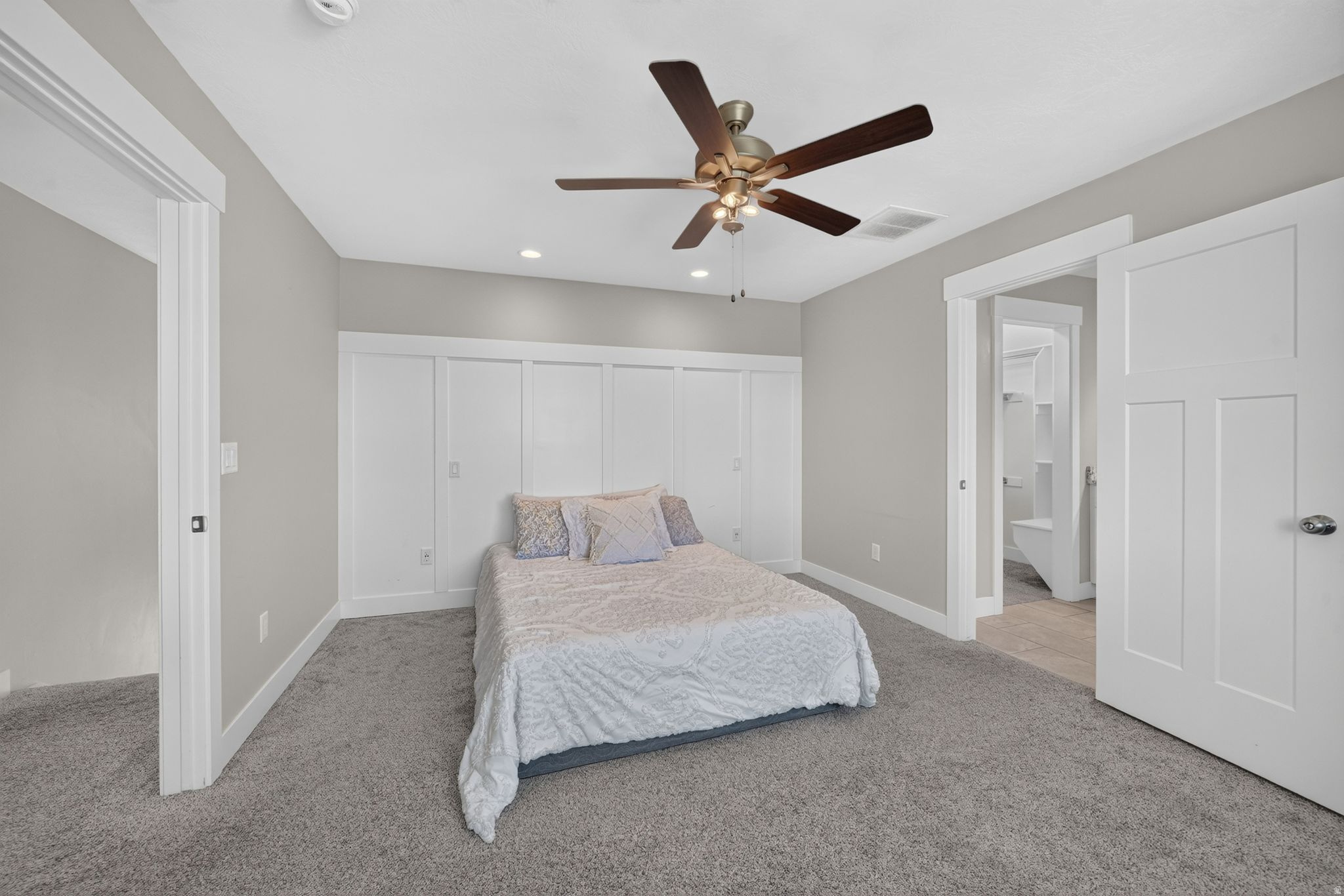 1577 E CARDINAL