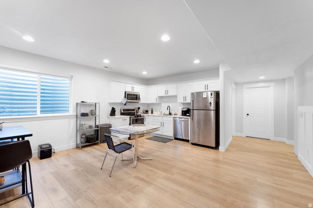 224 S ASPEN WAY