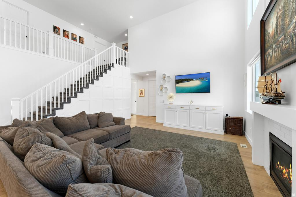 224 S ASPEN WAY