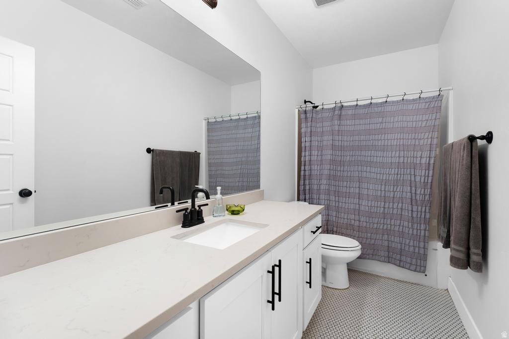224 S ASPEN WAY