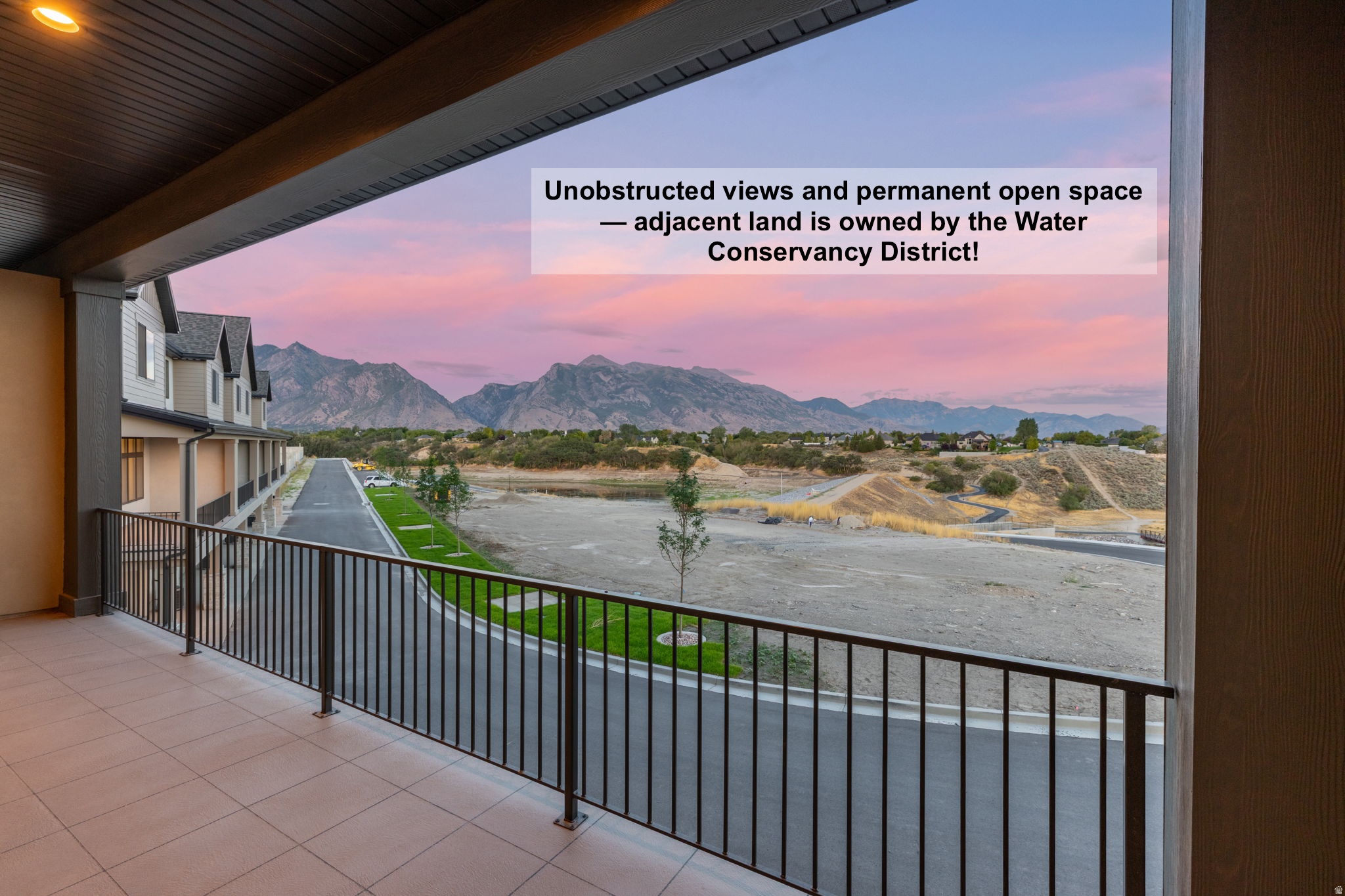 1626 E CENTER POINTE DR #1626