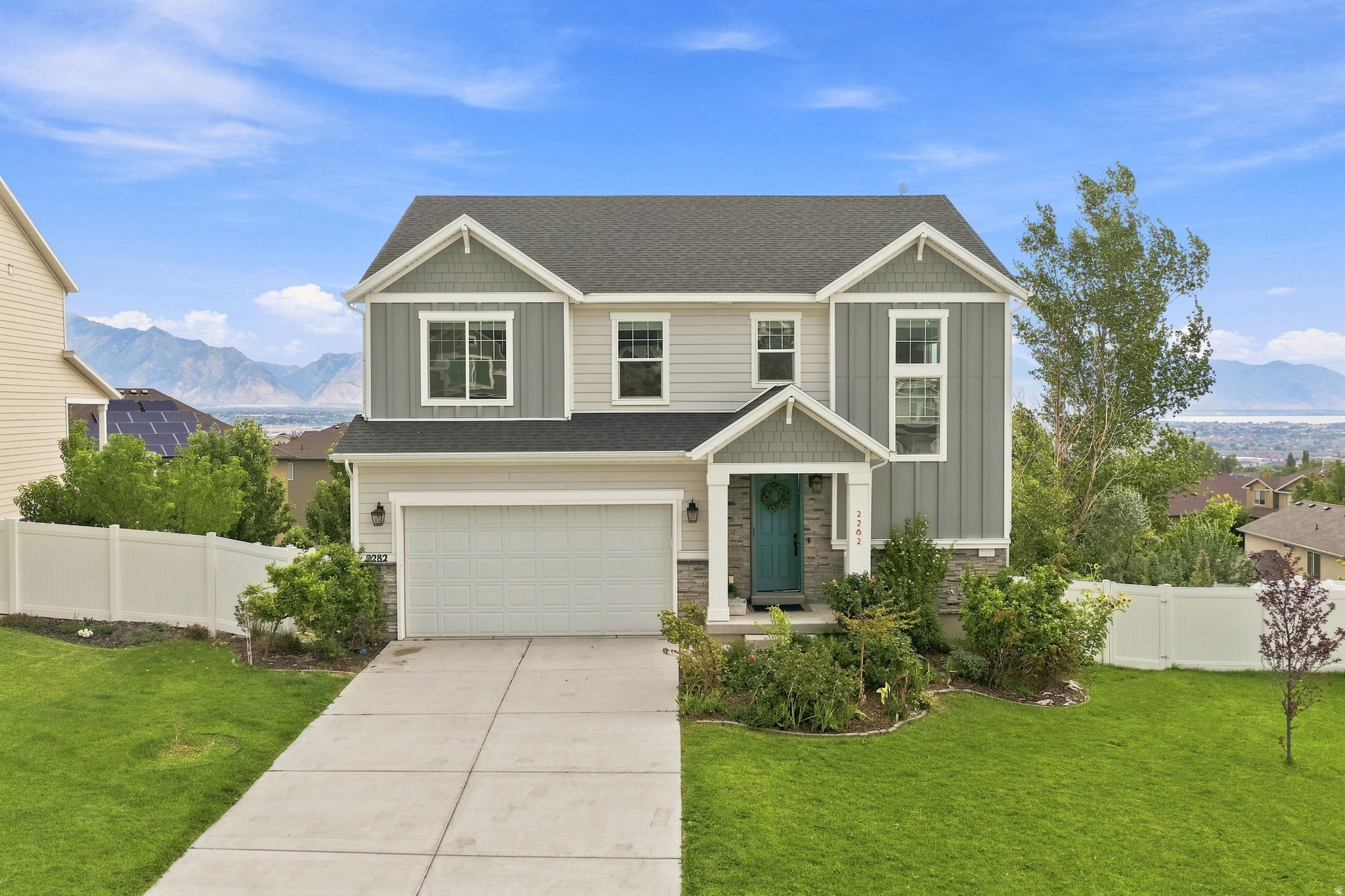 2282 N ELDERBERRY DR