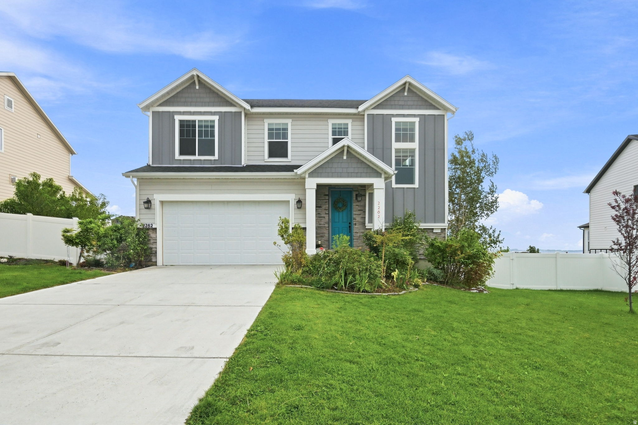 2282 N ELDERBERRY DR