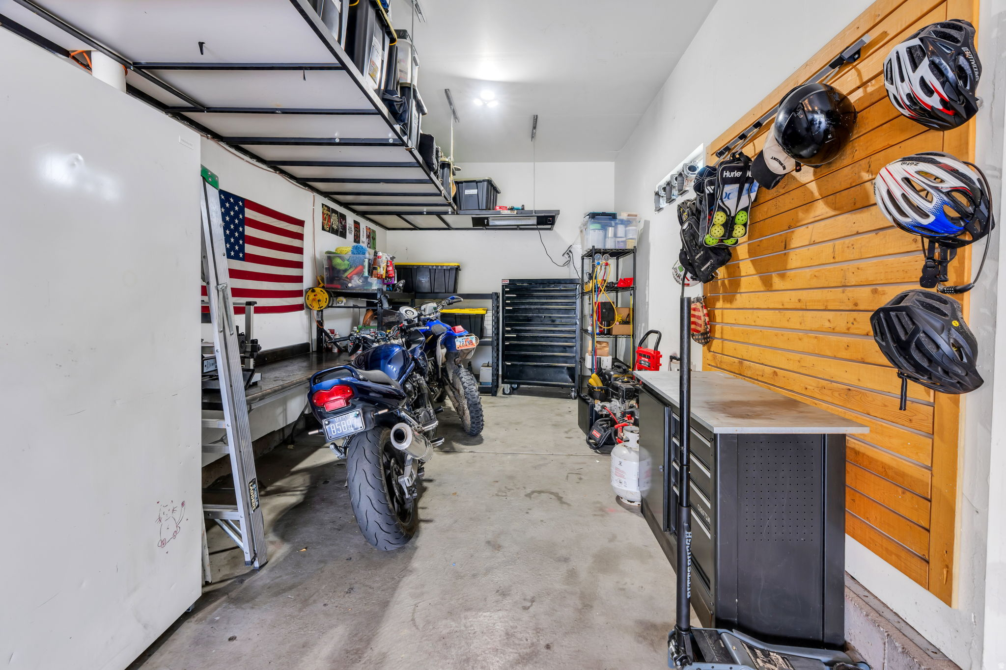 611 W 2900 N