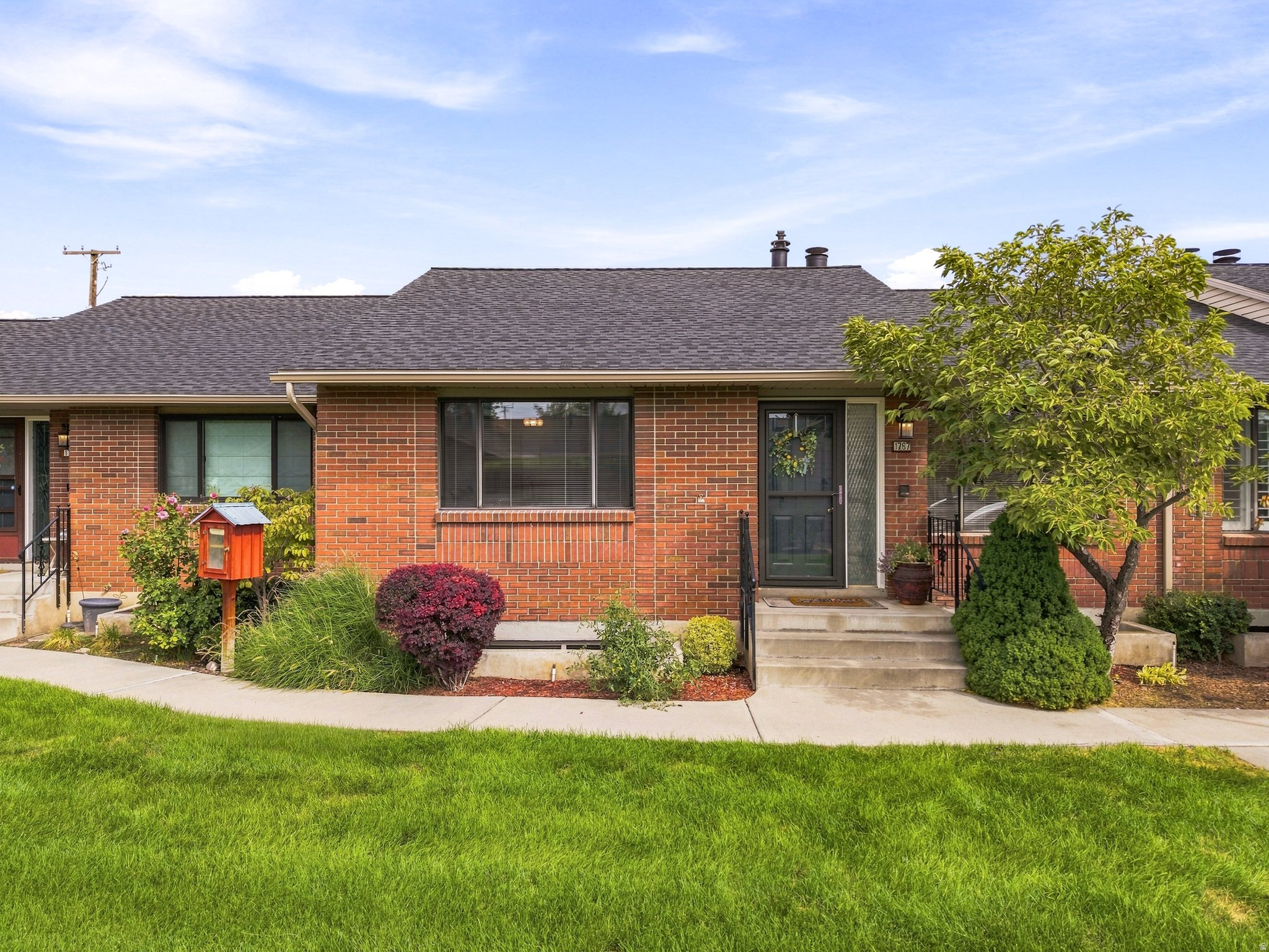 1767 COBBLESTONE DR