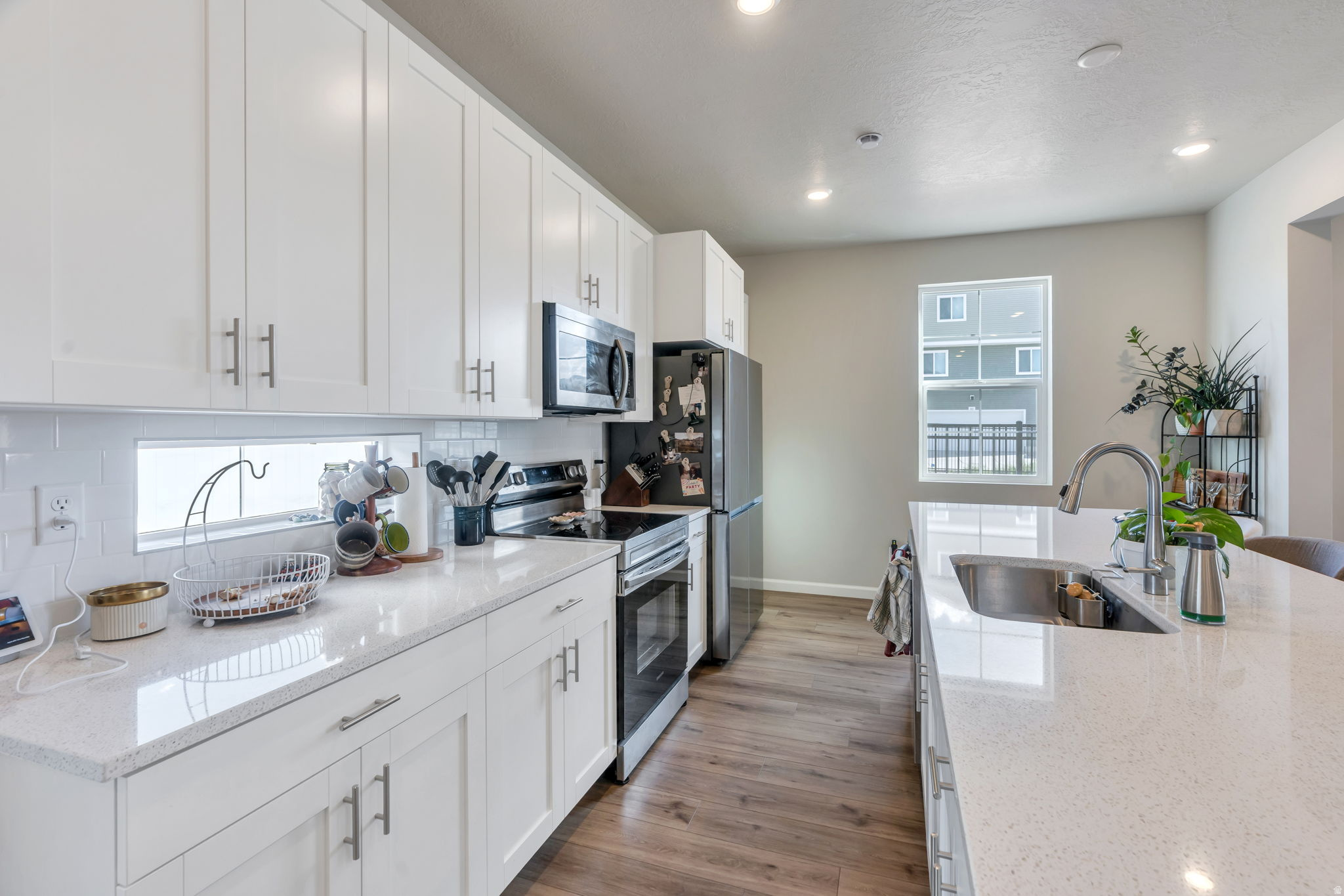 98 N BEAR RIVER RD #140