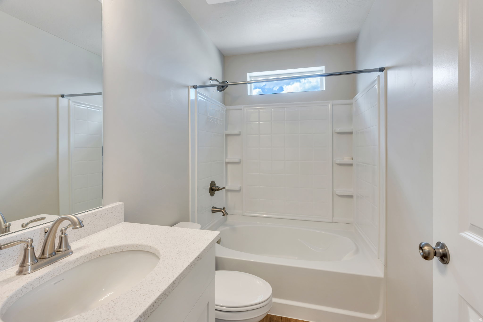 98 N BEAR RIVER RD #140