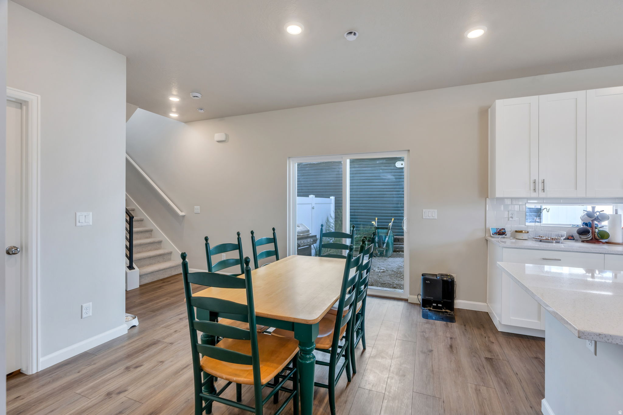 98 N BEAR RIVER RD #140