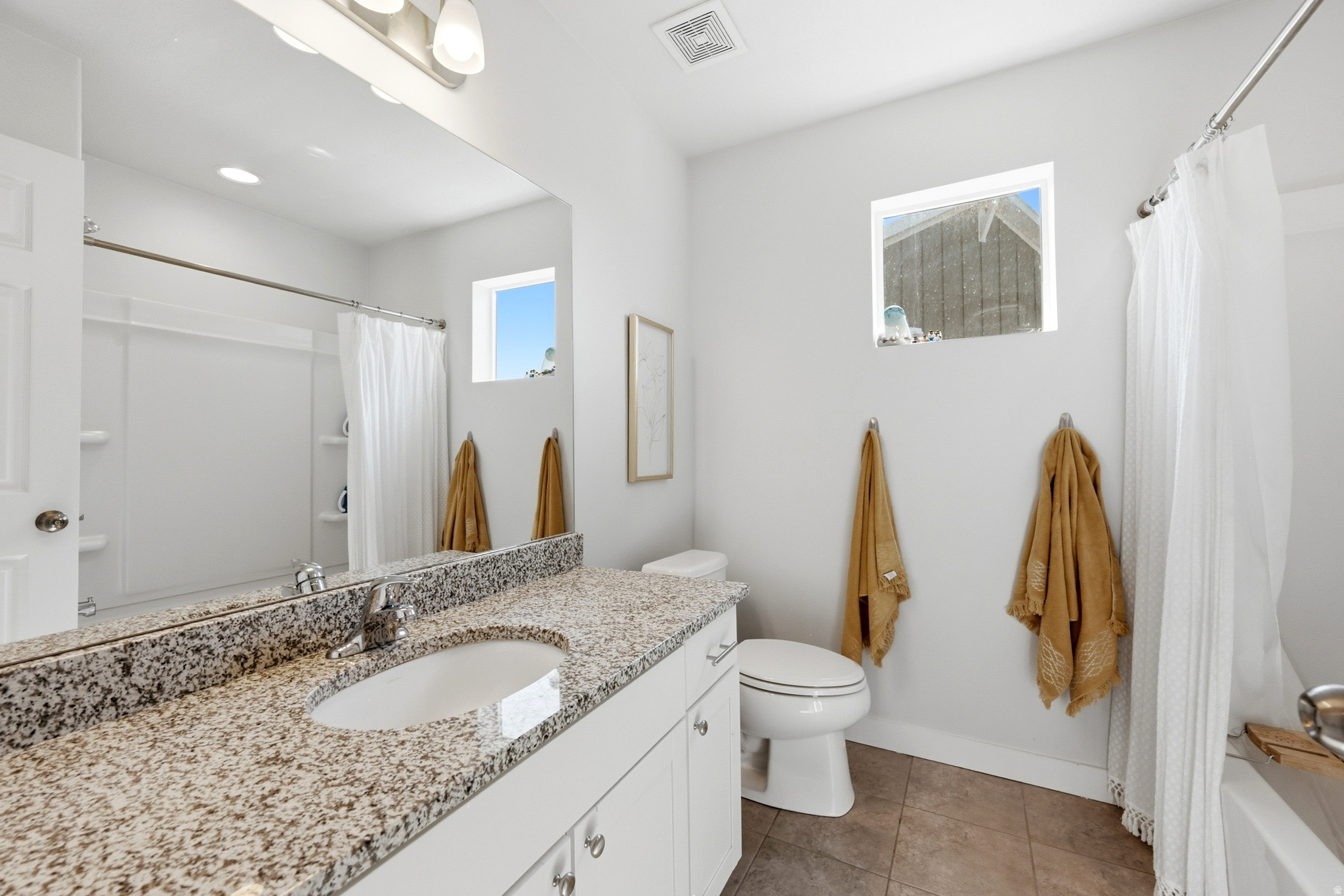 862 W FOUNDERS PT