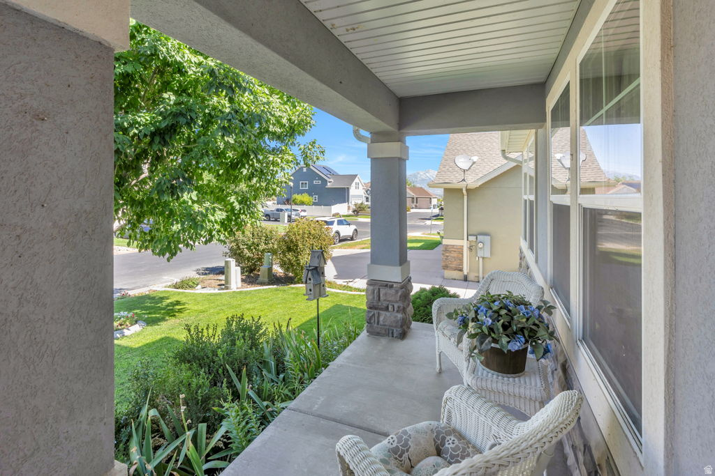 1517 S LAKE VIEW TERRACE RD