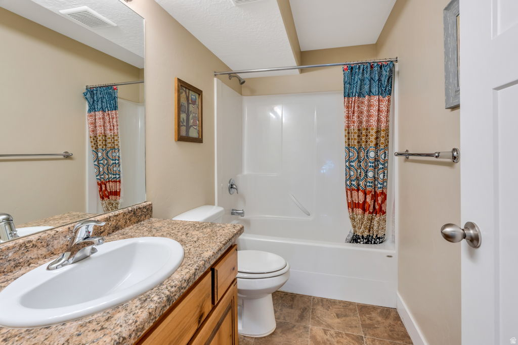 1517 S LAKE VIEW TERRACE RD