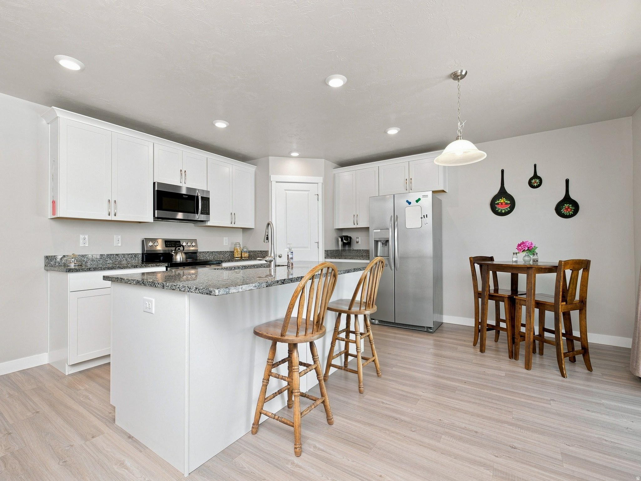 3194 S WOODEN NICKEL LN