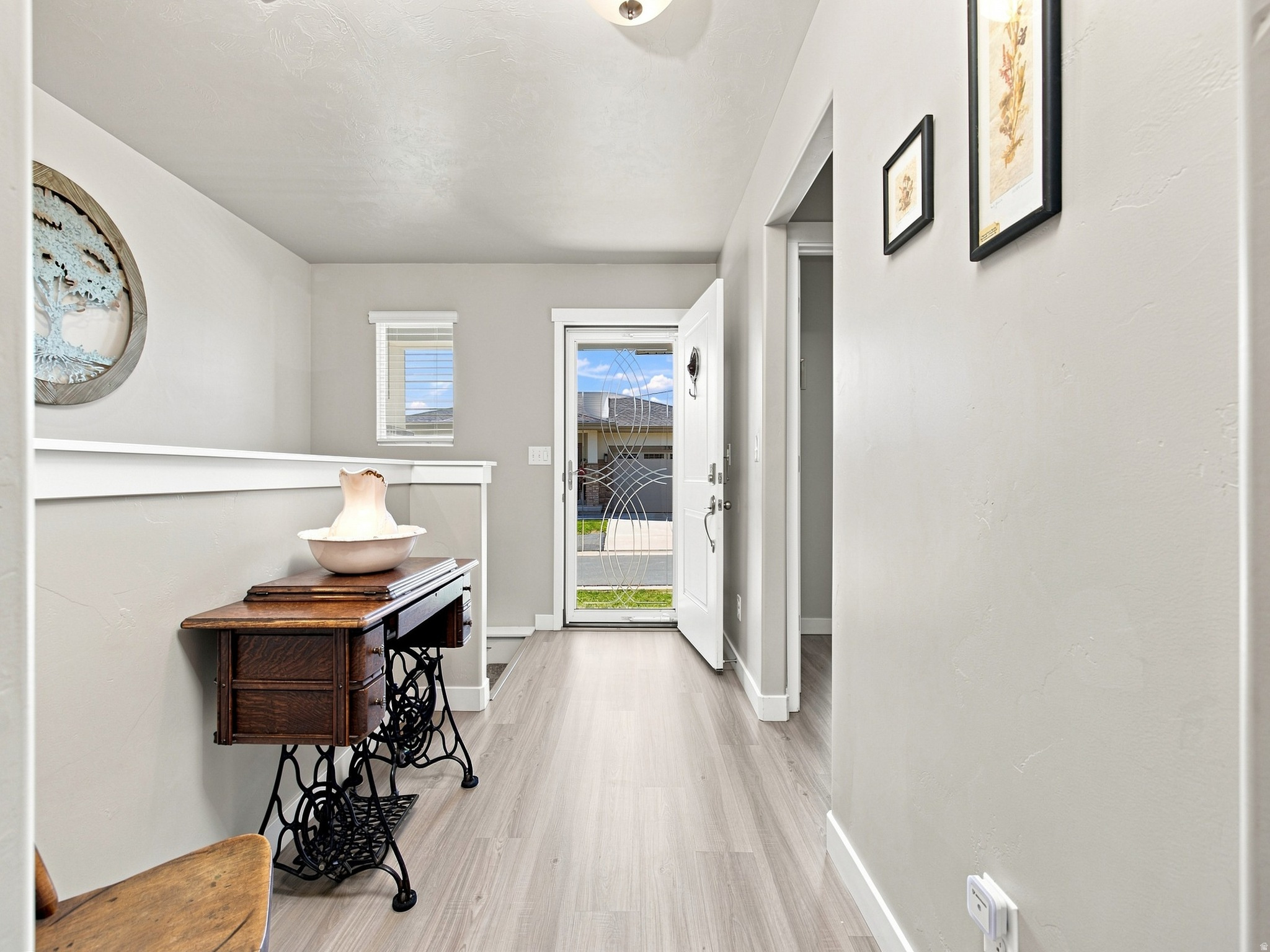 3194 S WOODEN NICKEL LN