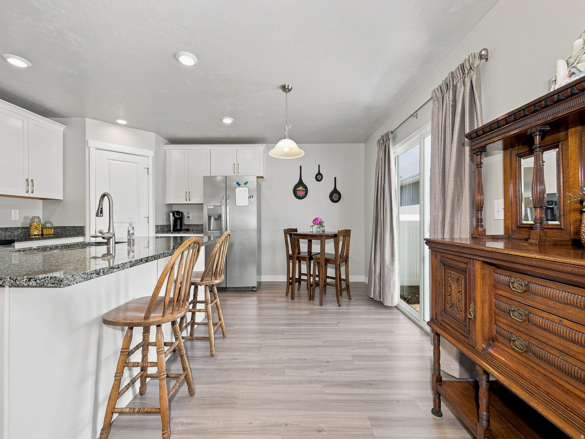 3194 S WOODEN NICKEL LN