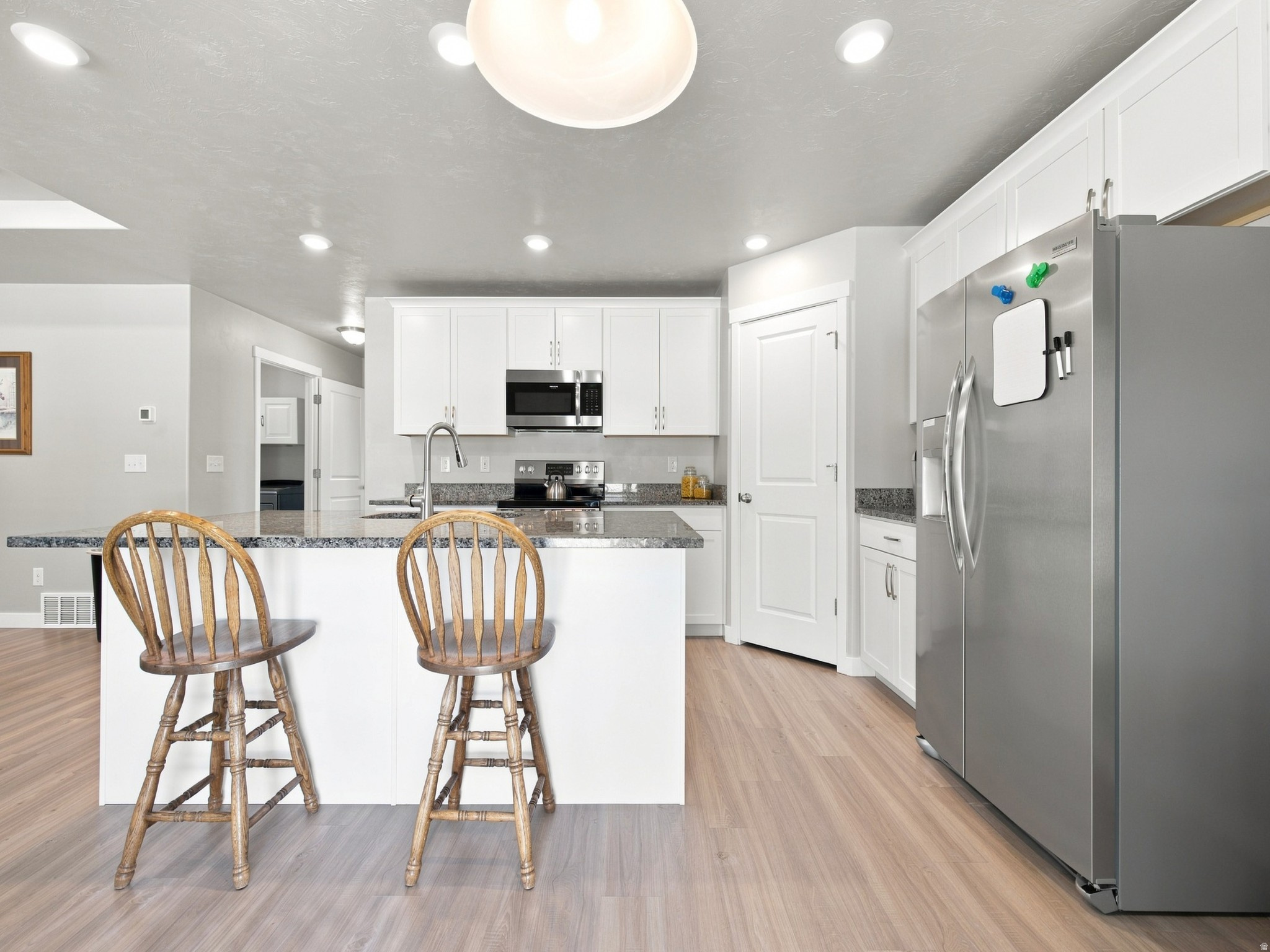3194 S WOODEN NICKEL LN