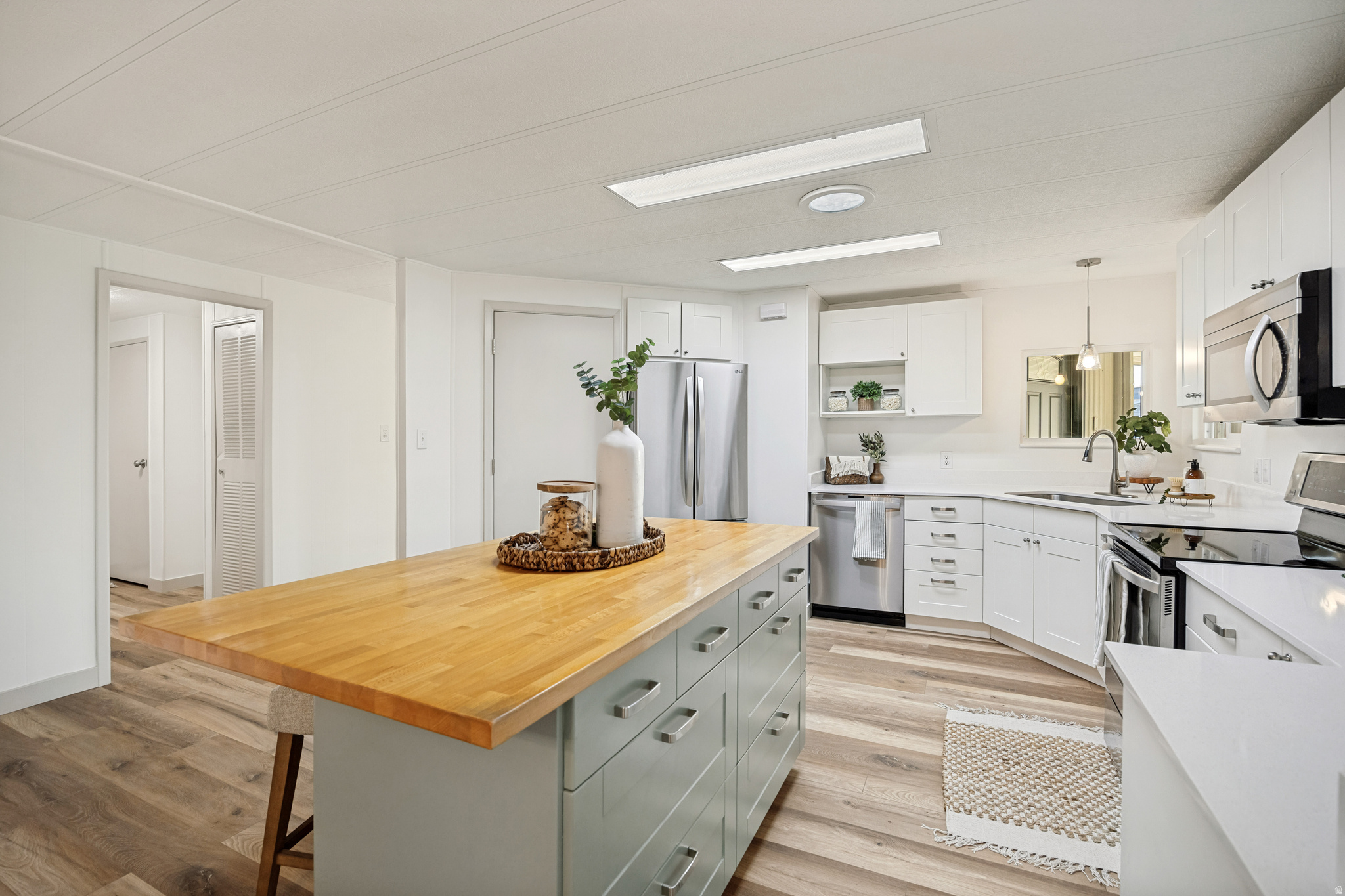 9913 S MORNING STAR WAY