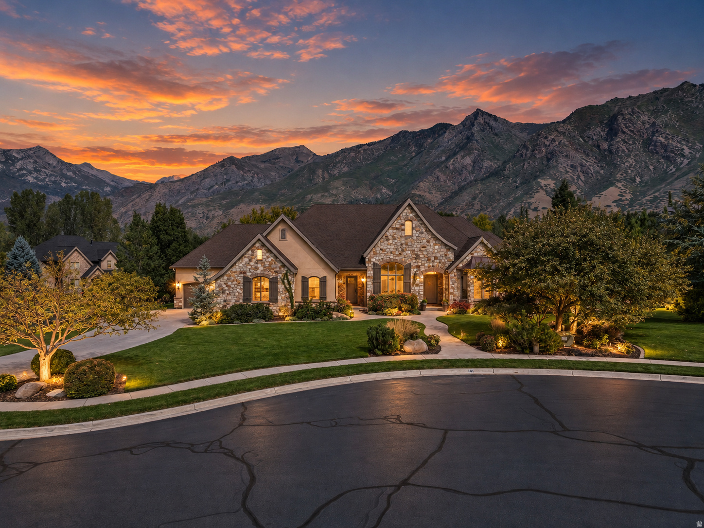 629 S PHEASANT RIDGE CT