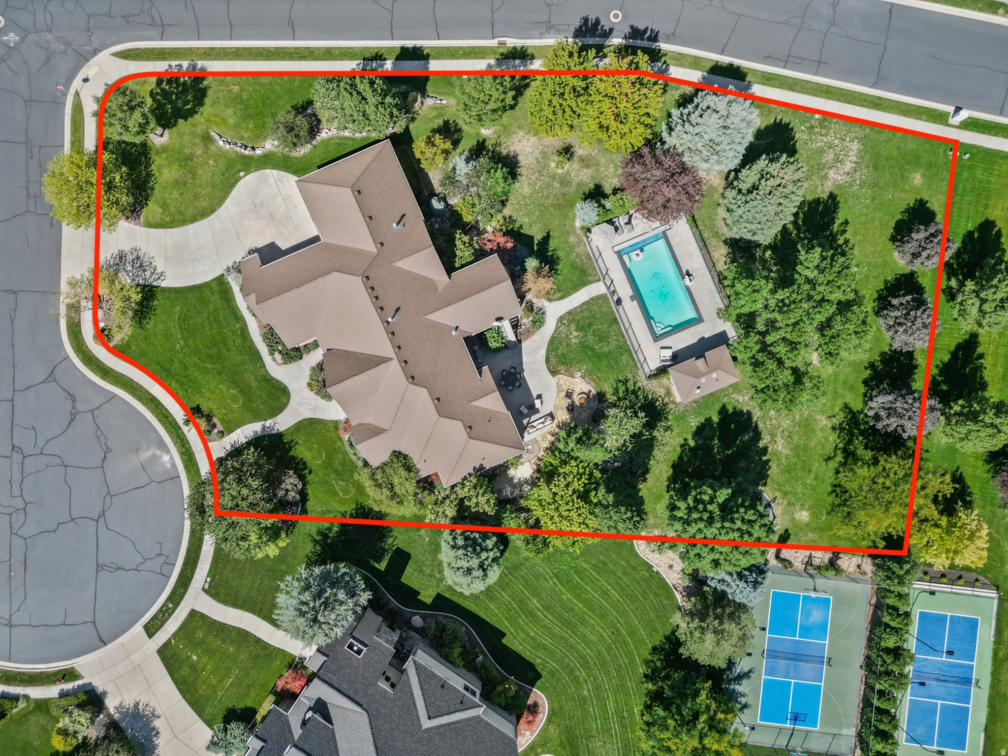 629 S PHEASANT RIDGE CT