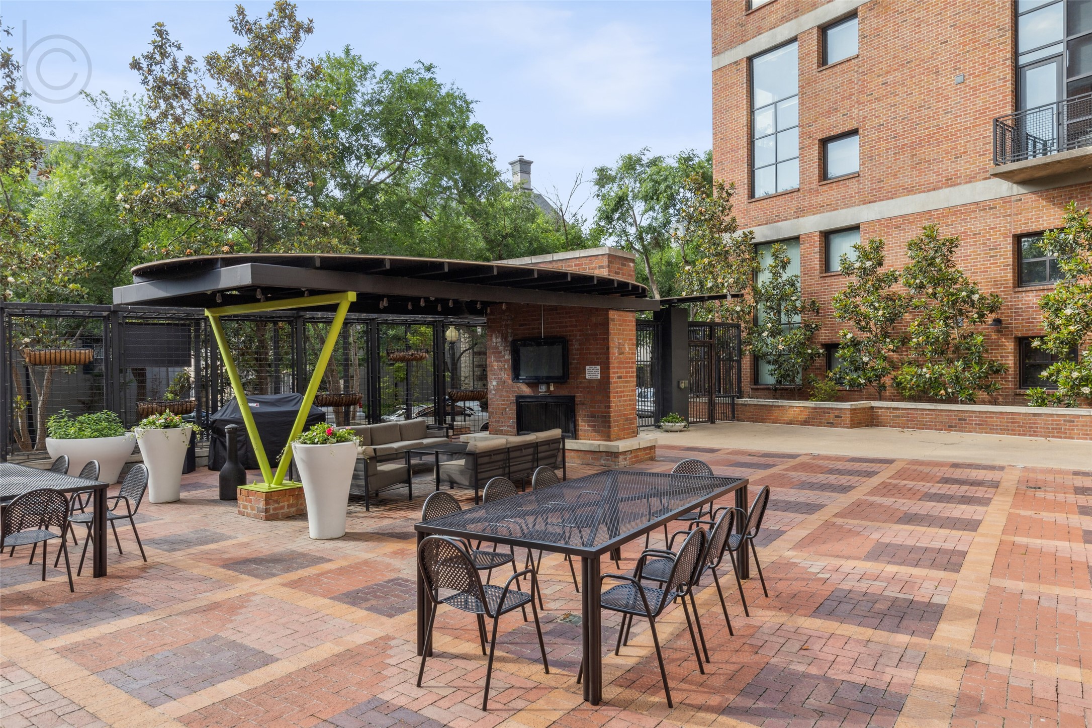 3110 Thomas Avenue Unit: 140