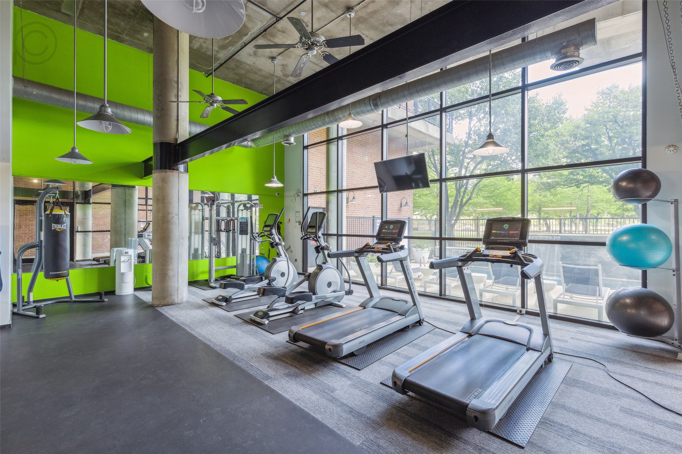 3110 Thomas Avenue Unit: 140