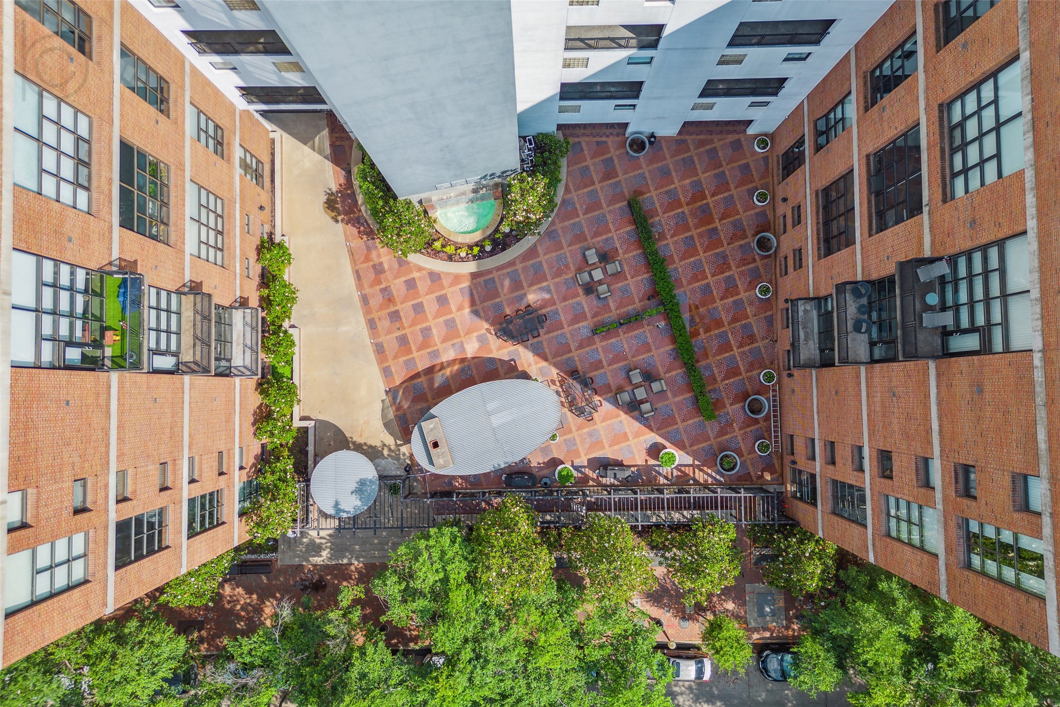 3110 Thomas Avenue Unit: 140