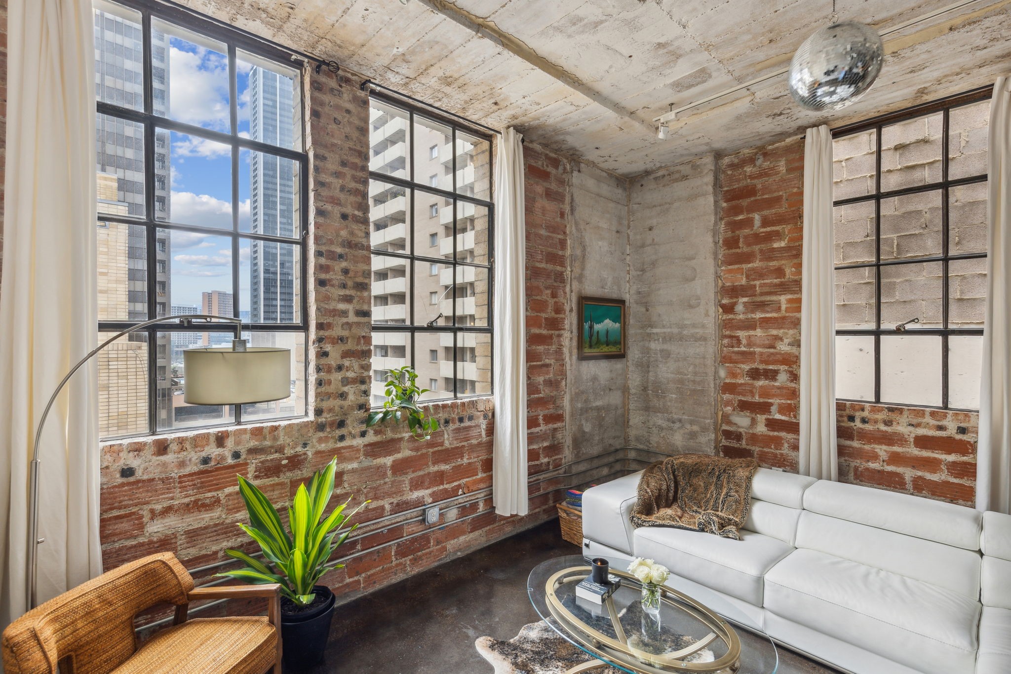 1122 Jackson Street 1020