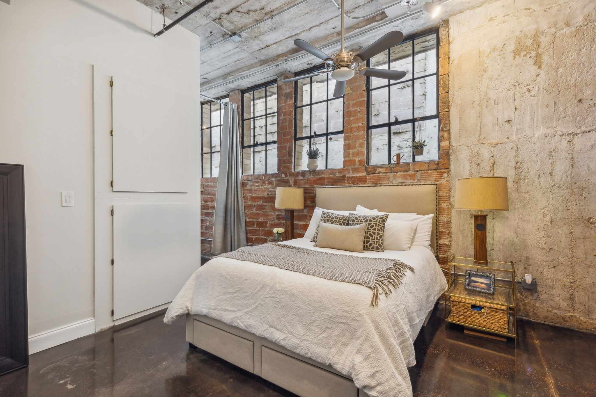 1122 Jackson Street 1020