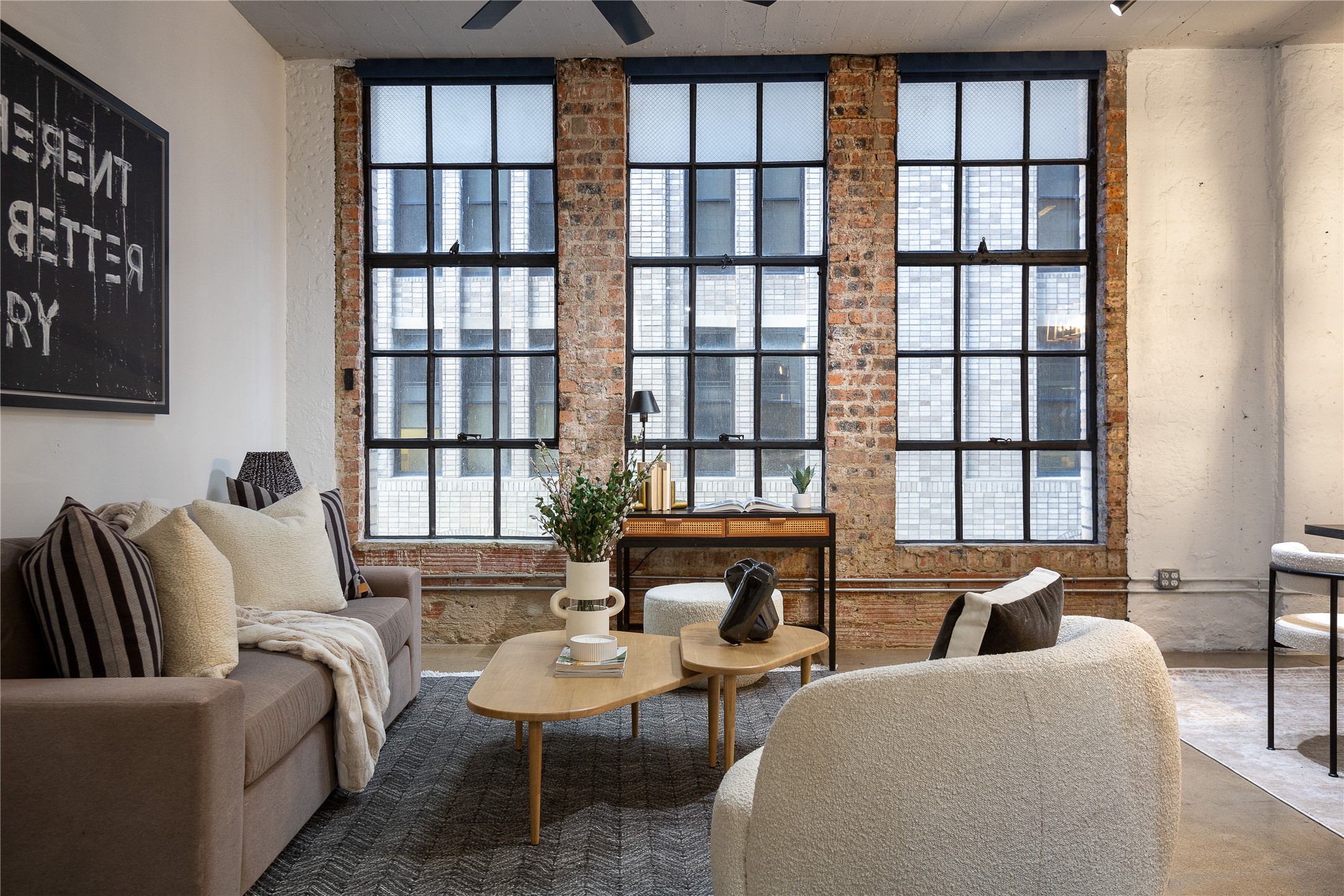 1122 Jackson Street 215