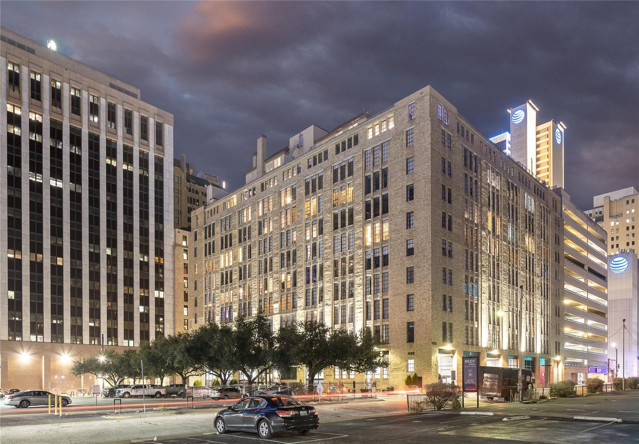 1122 Jackson Street 215