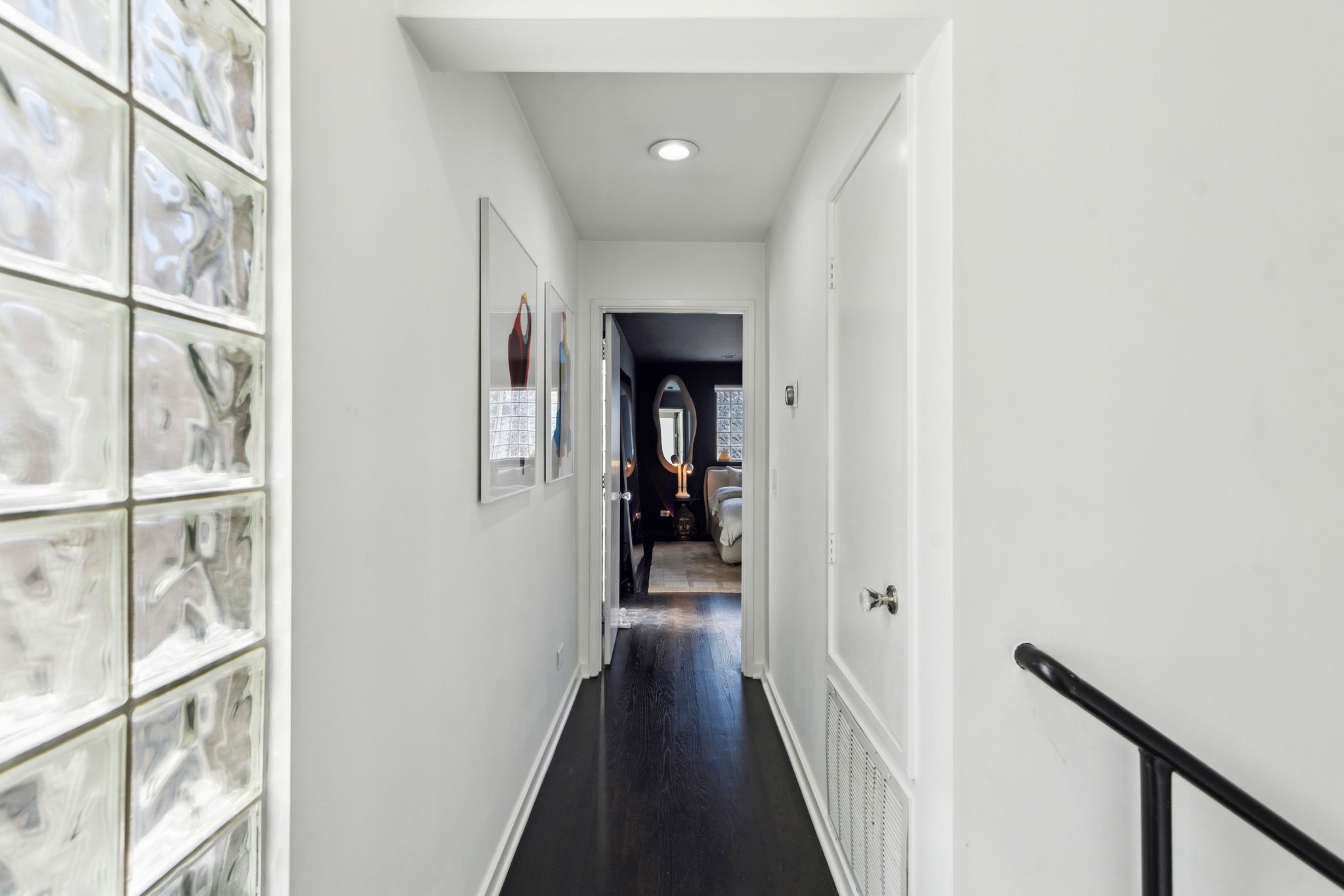 4134 Travis Street 13