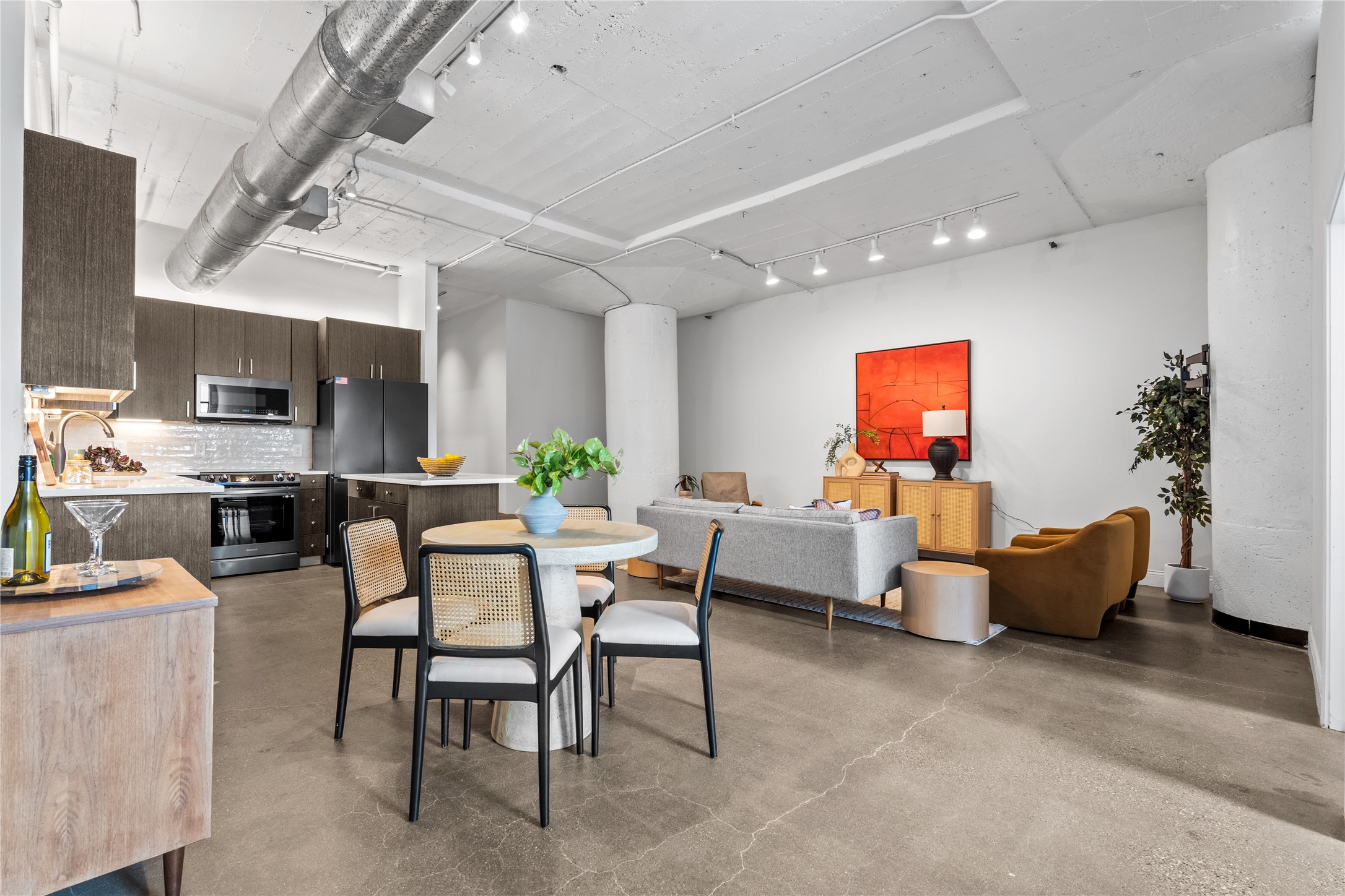 1122 Jackson Street 203