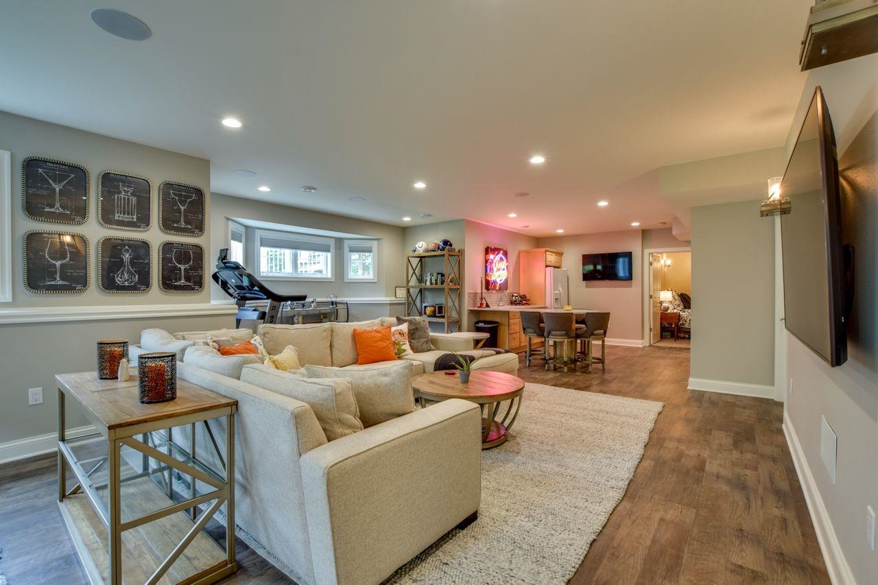 9002 Aspen Grove Lane