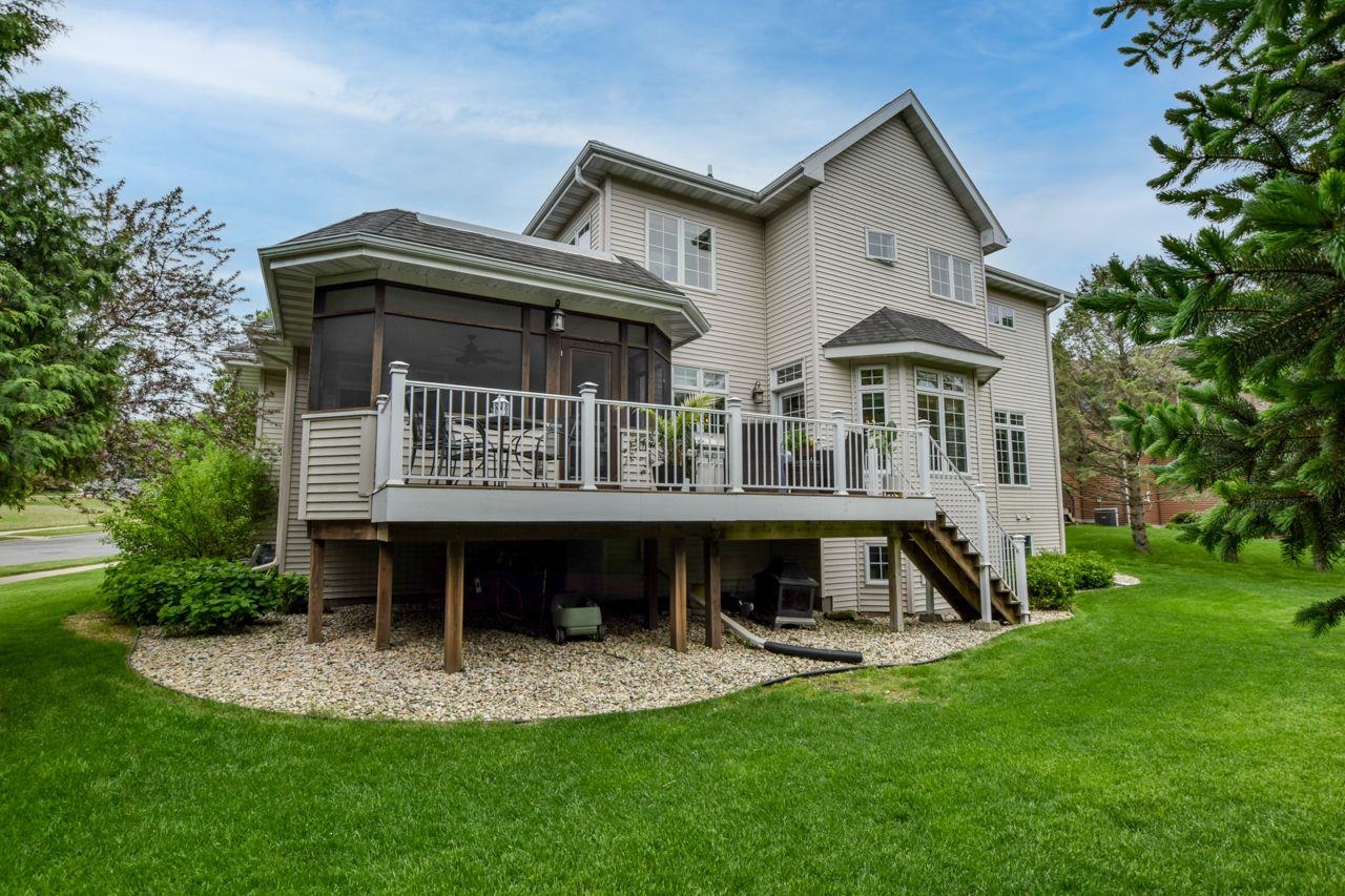 9002 Aspen Grove Lane