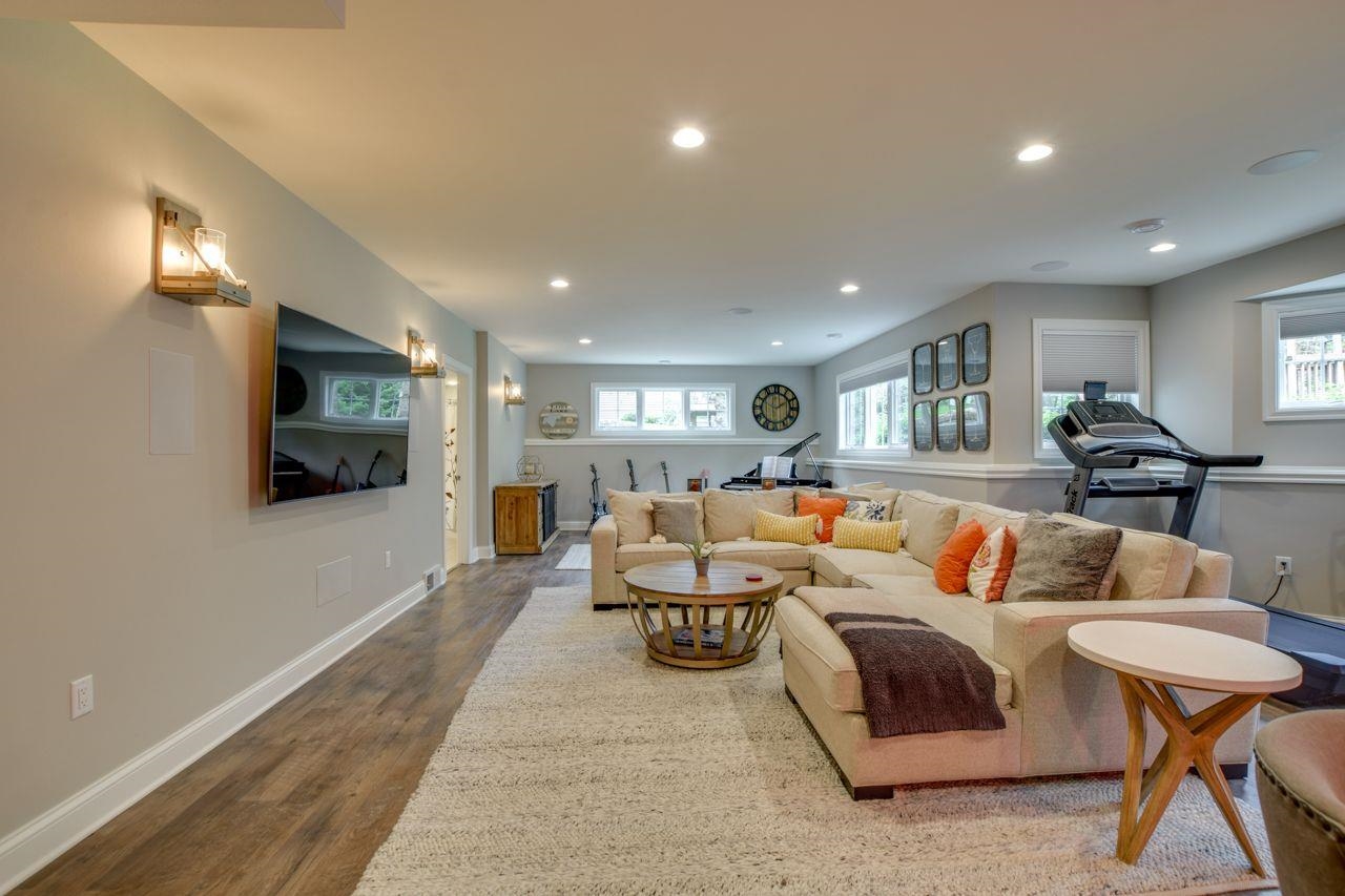 9002 Aspen Grove Lane