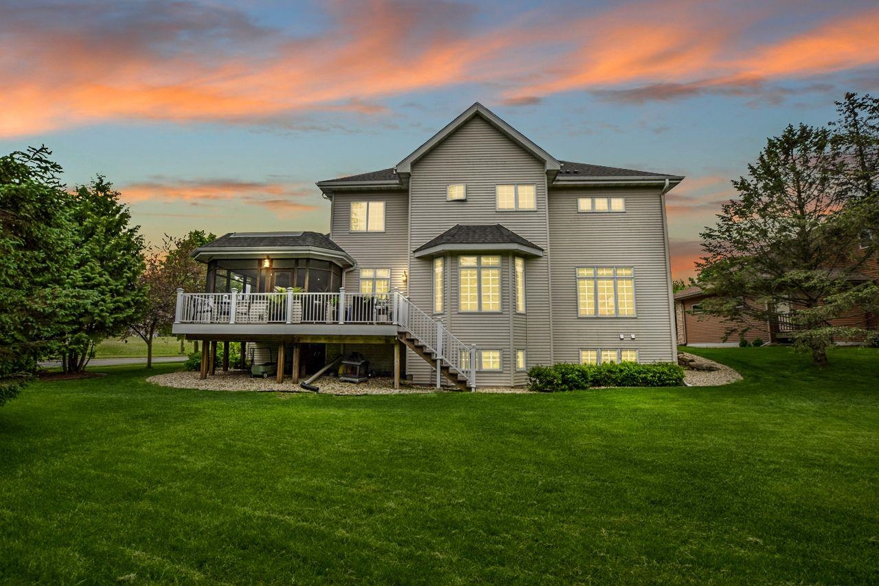 9002 Aspen Grove Lane