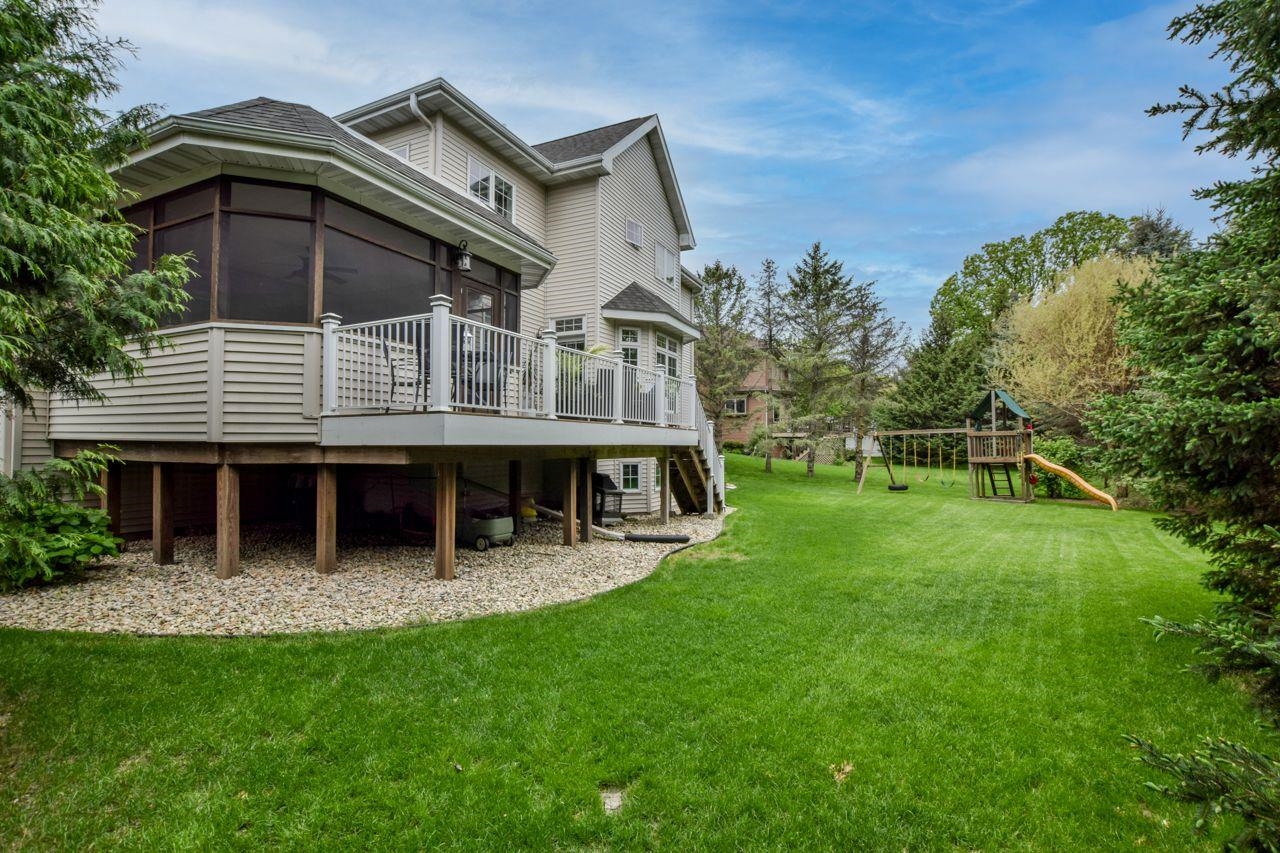 9002 Aspen Grove Lane