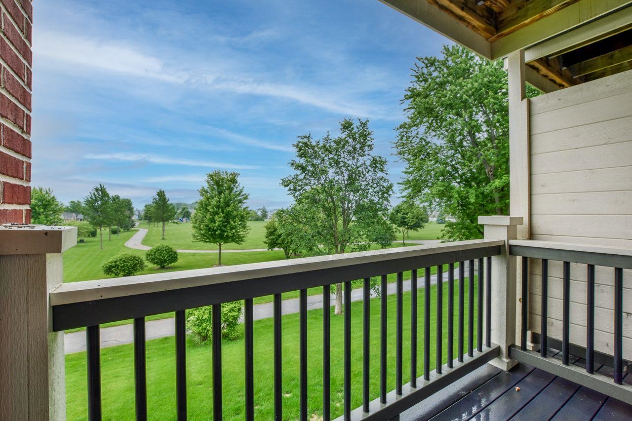 5194 Sassafras Drive 203