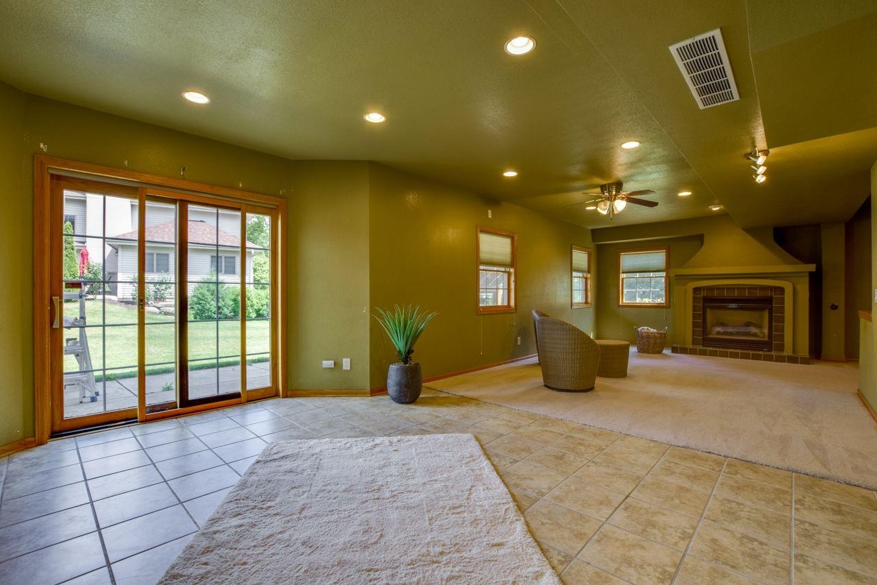 10 Greystone Circle