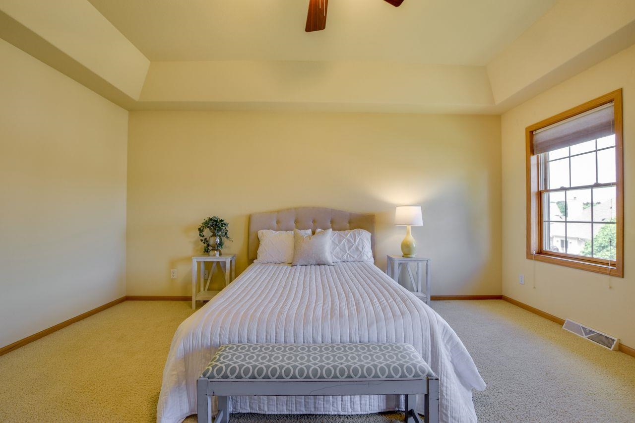 10 Greystone Circle