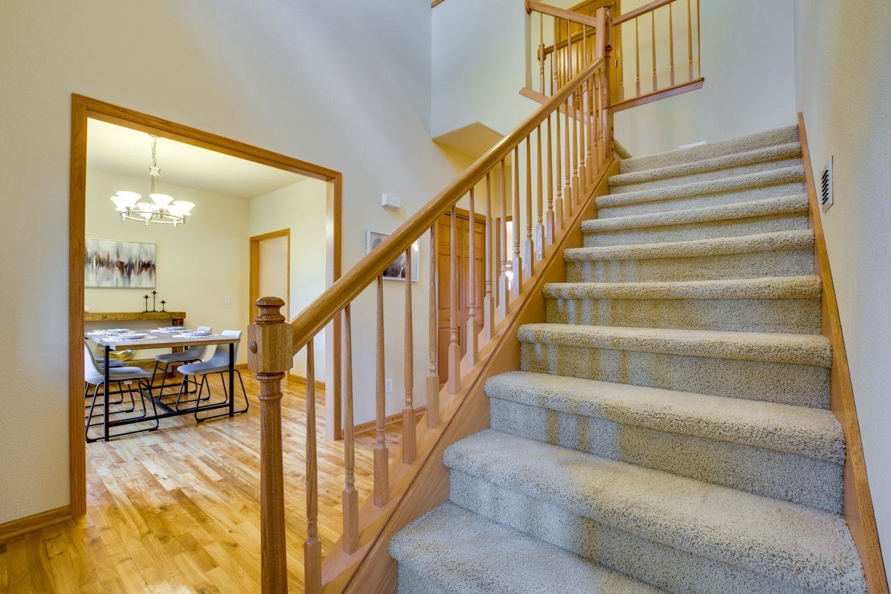 10 Greystone Circle
