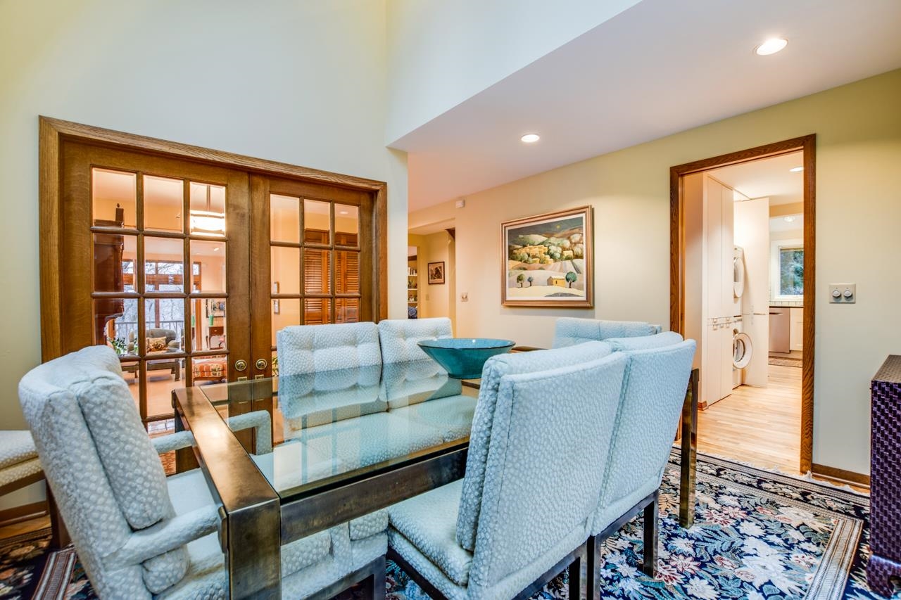 4923 Foxfire Trail