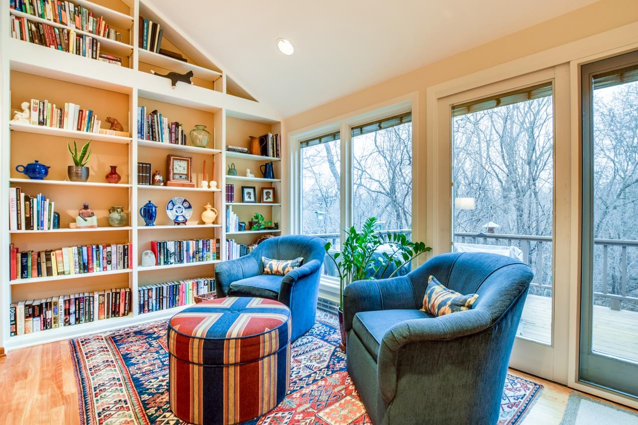 4923 Foxfire Trail