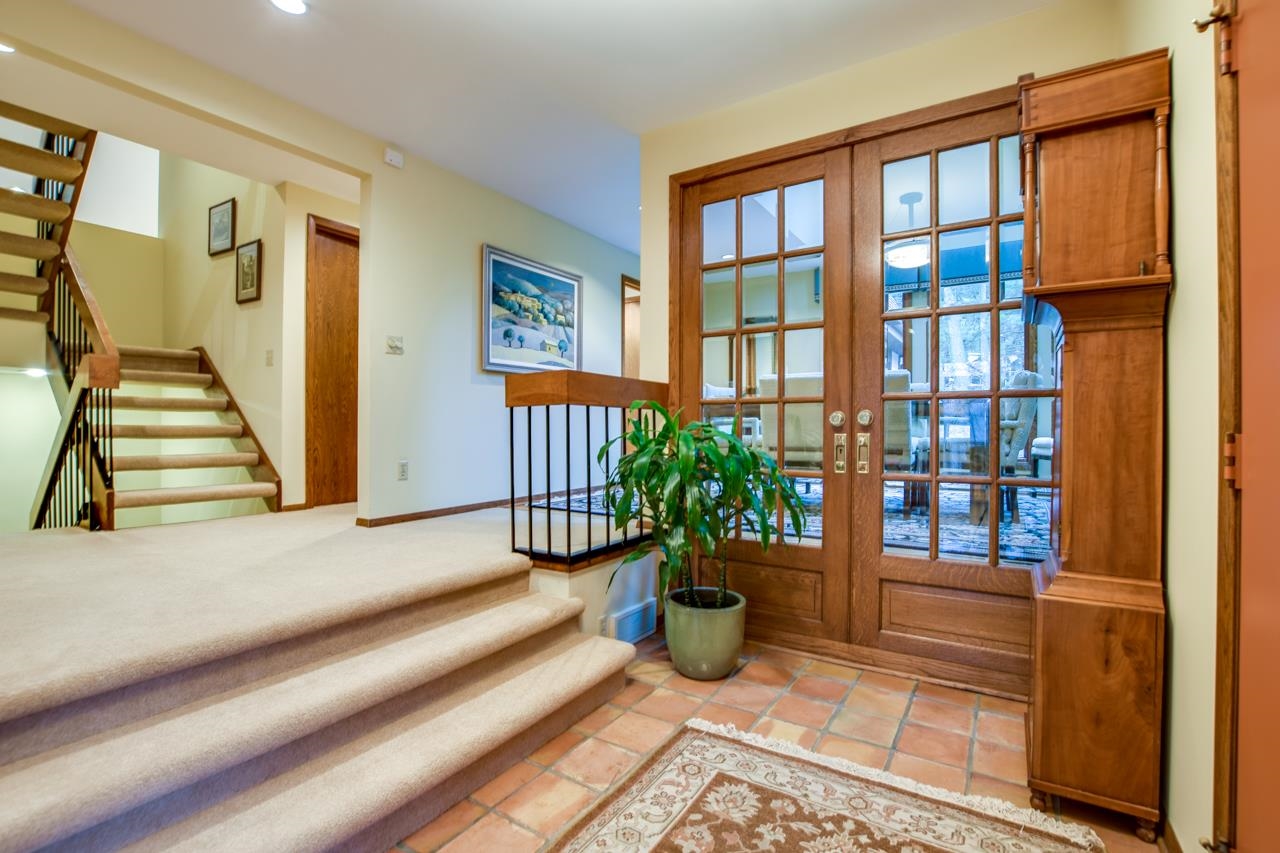4923 Foxfire Trail