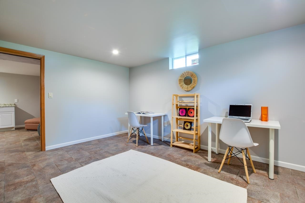 5205 South Hill Drive