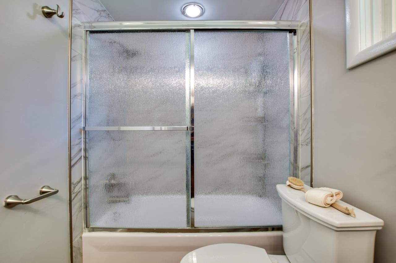 5205 South Hill Drive