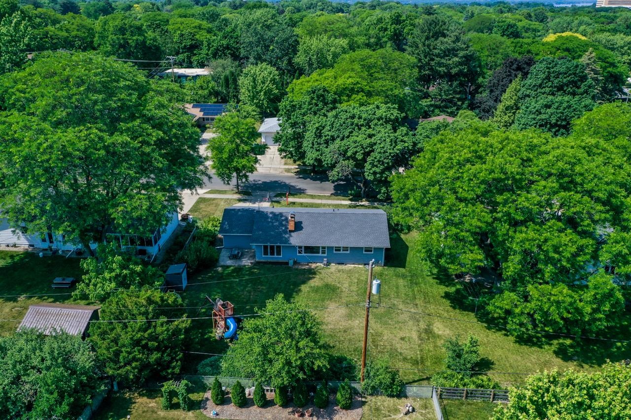 5205 South Hill Drive