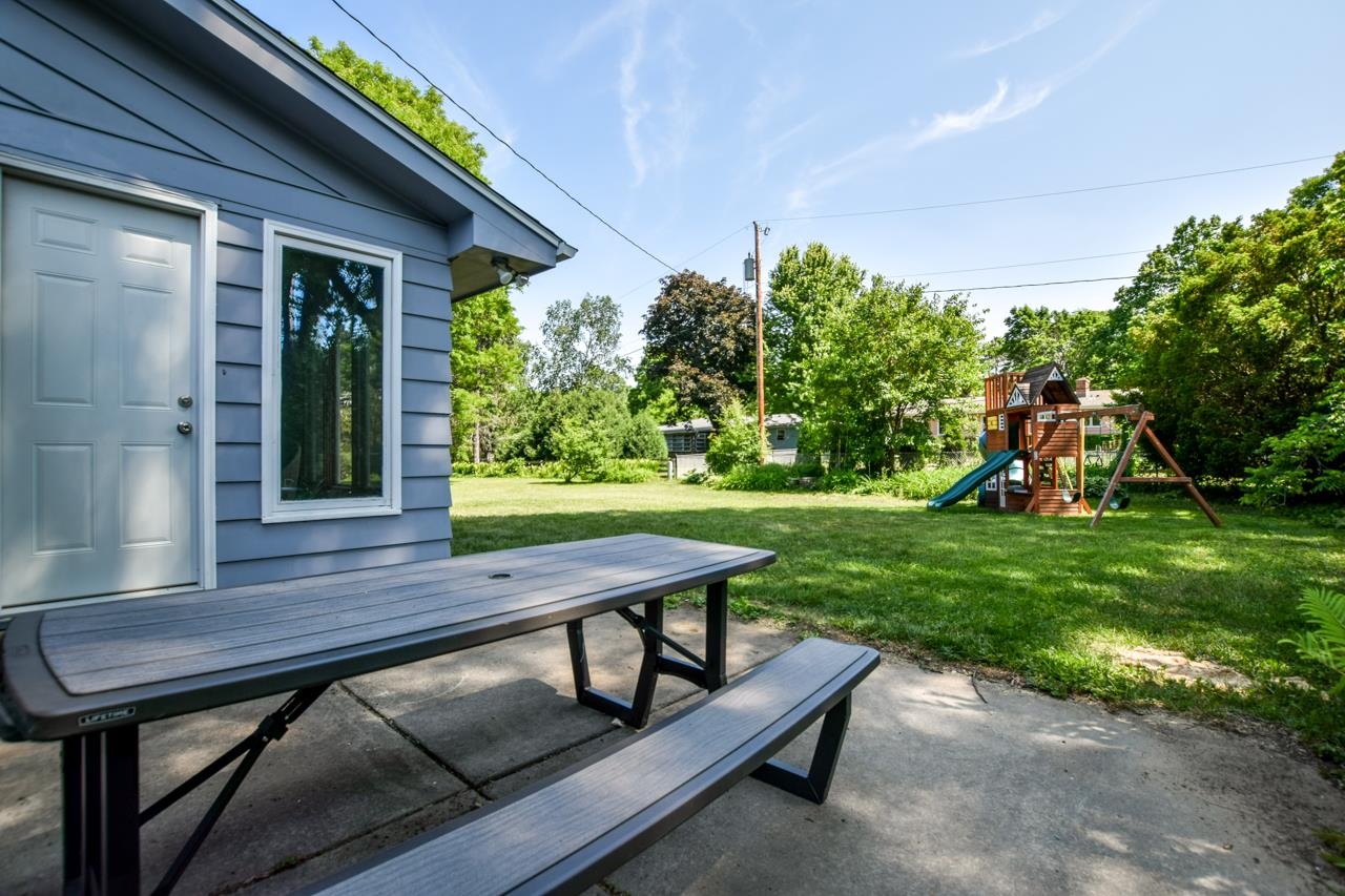 5205 South Hill Drive