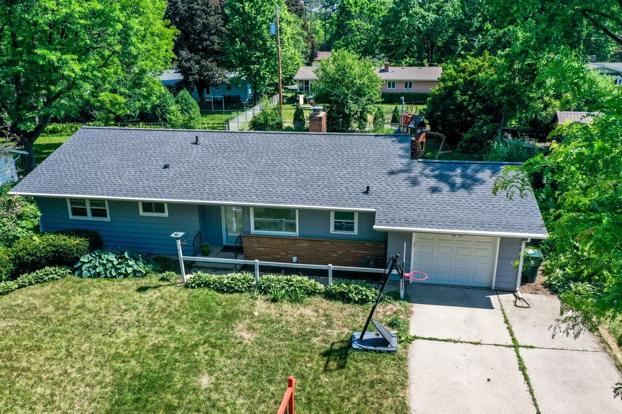 5205 South Hill Drive